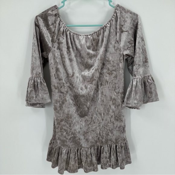 BEACH LUNCH LOUNGE COLLECTION Sheetal Crushed Velvet Champagne Ruffled T… - Picture 3 of 10